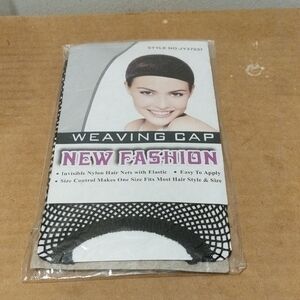 FREE W/REGULAR PRICE ITEM PURCHASE Black Weaving Wig Cap NEW